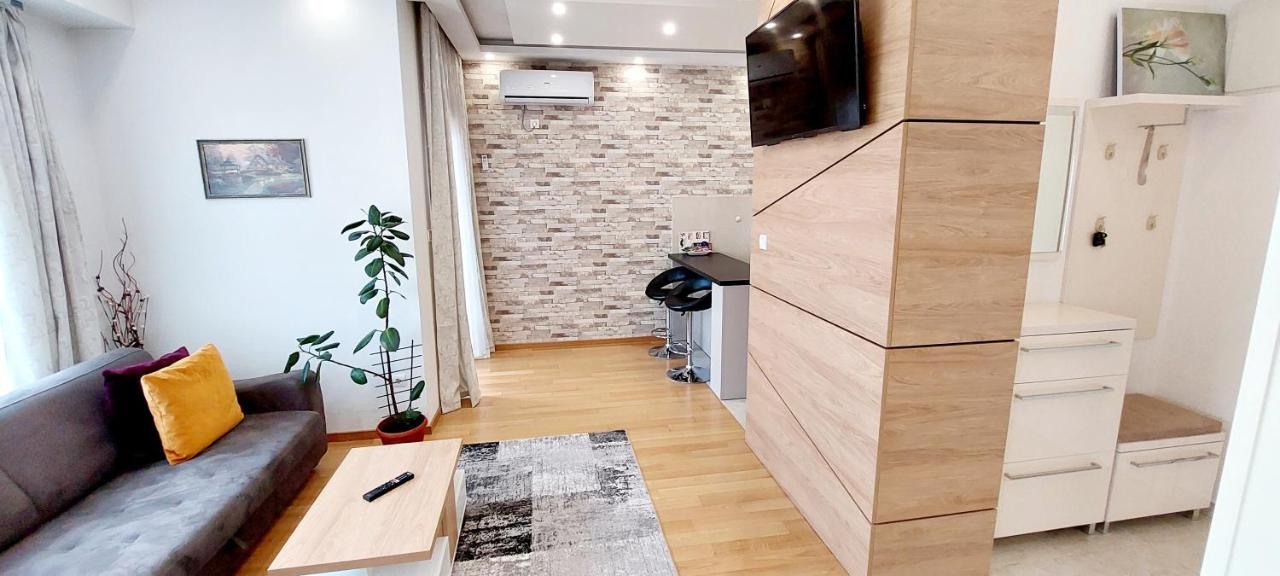 Extra Apartman City Centre 바냐루카 외부 사진