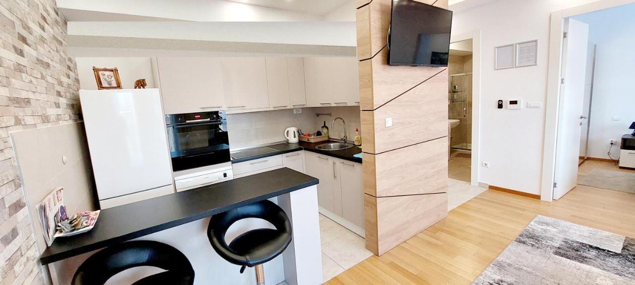 Extra Apartman City Centre 바냐루카 외부 사진