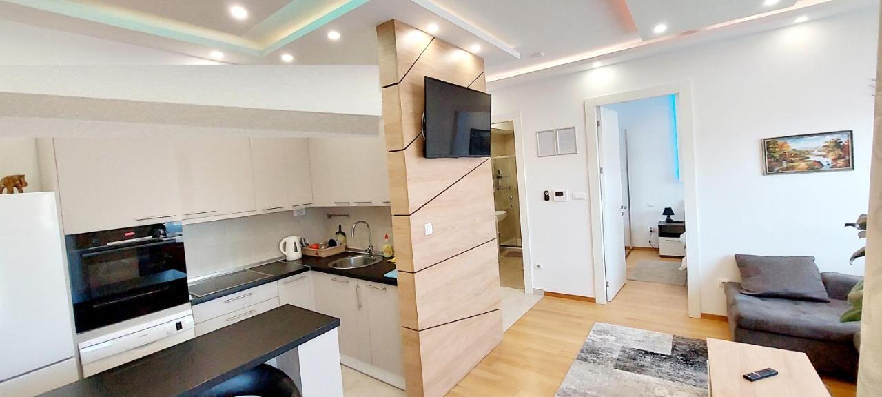 Extra Apartman City Centre 바냐루카 외부 사진